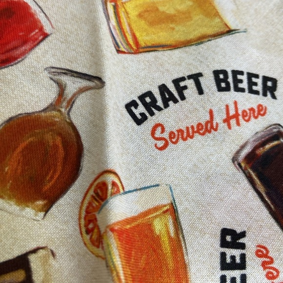 Craft beer pattern Set of dog bandanas - Picture 2 of 2